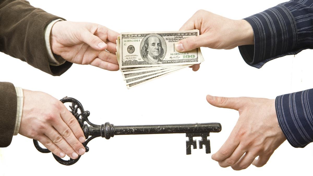 The Ultimate Guide to Buying and Selling: Tips for Smart Deals